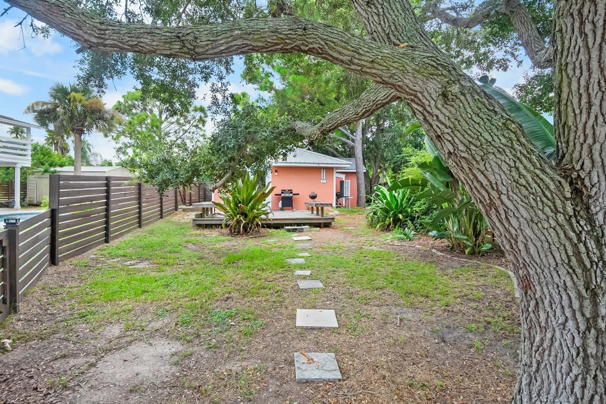 סיינט אגוסטין Coral Cottage, Stylish Studio Suite On Canal, Walkable To Beach, Private Parking מראה חיצוני תמונה